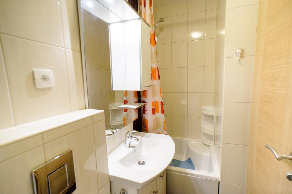 Lara Apartments 마카르스카 객실 사진