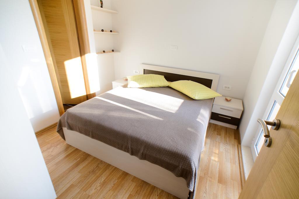 Lara Apartments 마카르스카 객실 사진