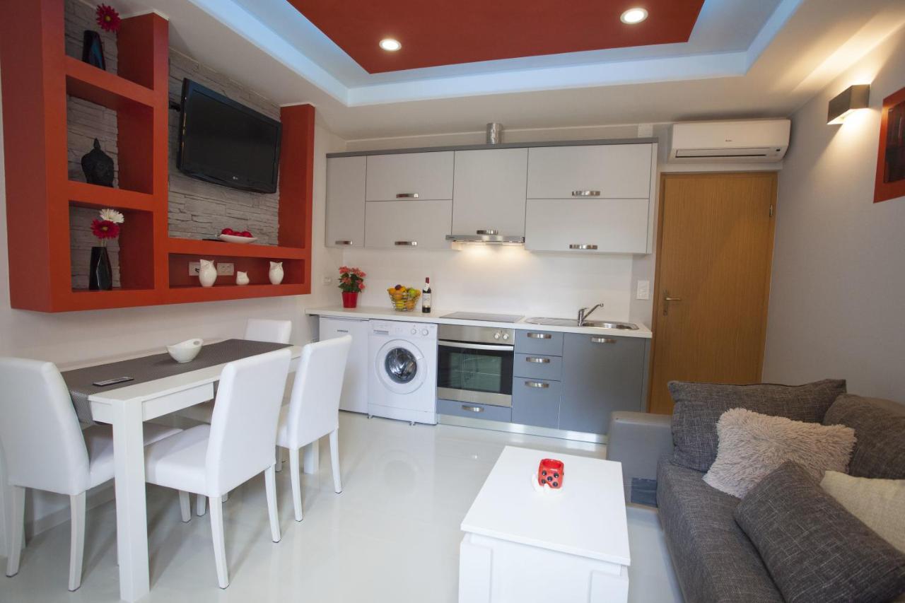 Lara Apartments 마카르스카 객실 사진