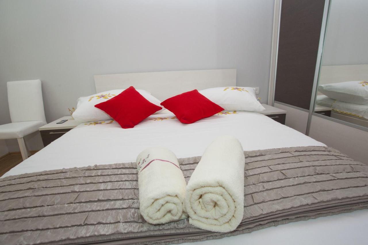 Lara Apartments 마카르스카 객실 사진